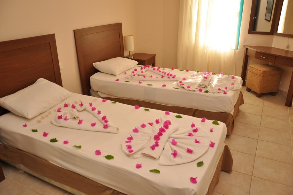 Siesta Beach Apartment Bodrum Buitenkant foto